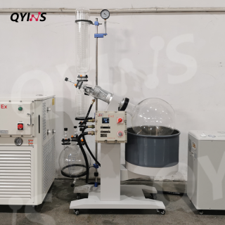 無油真空閥數(shù)顯溫度及轉速防爆電動旋轉蒸發(fā)儀20L、50L、100L